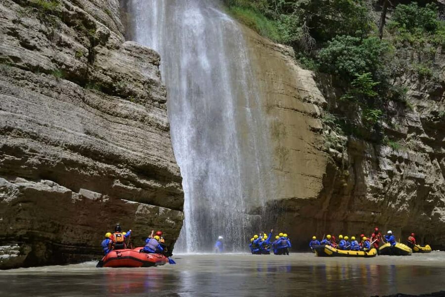 From Berat: Osumi Canyon Rafting, Kayak, & River Tubing Tour - Choosing between the 4.5-hour and 8-hour versions