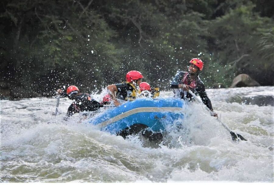 From Kandy: Kithulgala White Water Rafting Adventure - Who should book this Kitulgala outing?