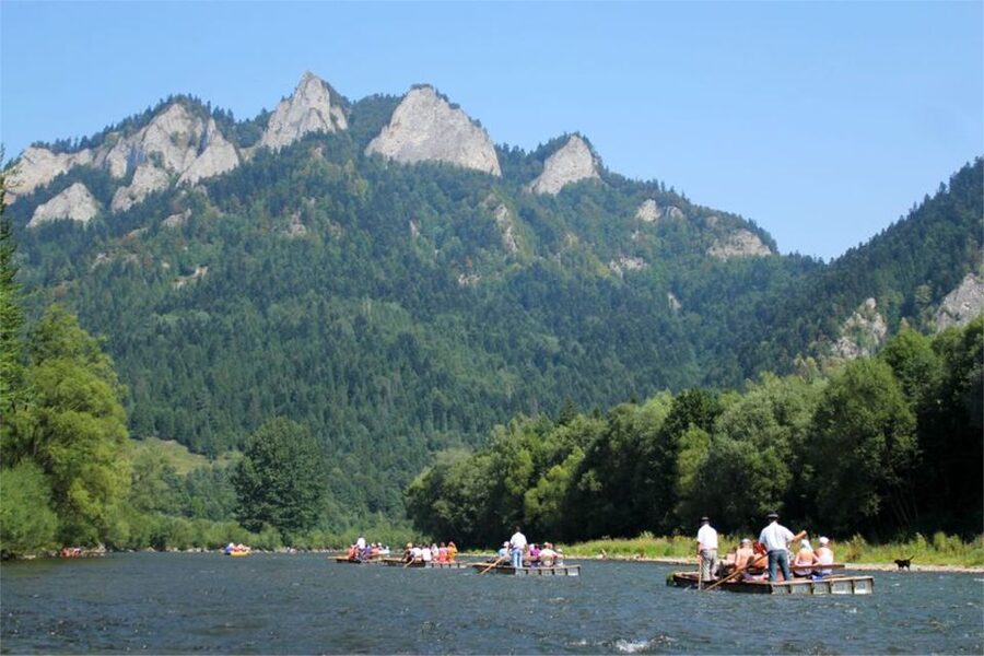From Krakow: Zakopane and Dunajec River Rafting Tour - The drive south to Chocholow