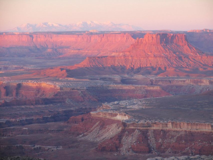From Moab: Canyonlands 4x4 Drive and Colorado River Rafting - Family fit and physical comfort