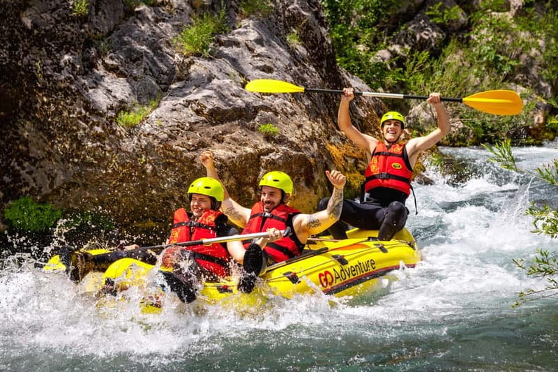 From Split/Šestanovac: Whitewater Rafting on Cetina River - Three hours through clear water and rapids
