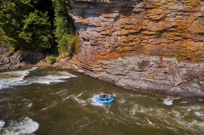 Full Day Fall Lower Gauley Rafting in West Virginia - West Virginia scenery between the rapids