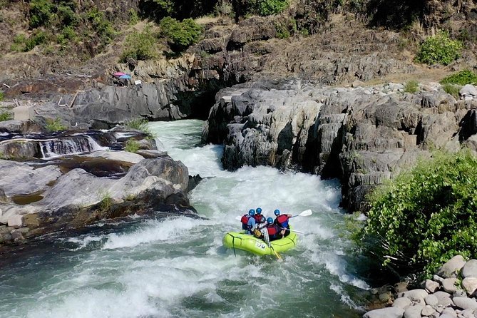 Full-Day Whitewater Rafting Trip on Middle Fork from Auburn (Class 3-4) - A quieter stretch with rock jumping and river games