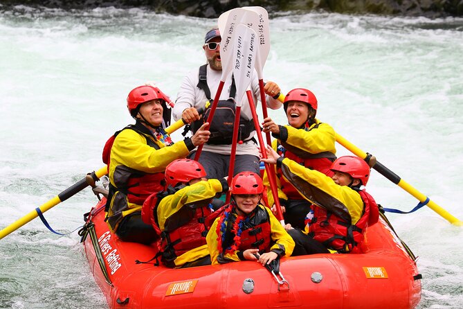 Full Day Whitewater Rafting Trip Trinity River California - Six hours on the Pigeon Point section