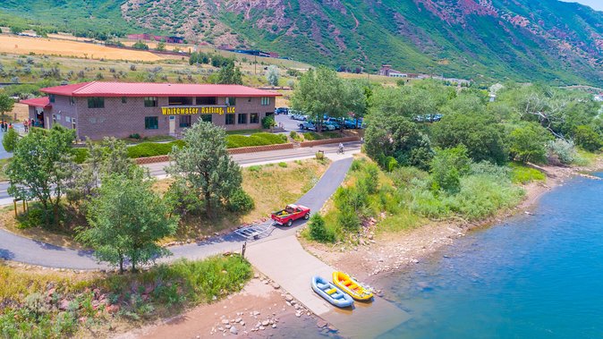Glenwood Springs Half-Day Rafting Trip - A fast start on the Colorado River