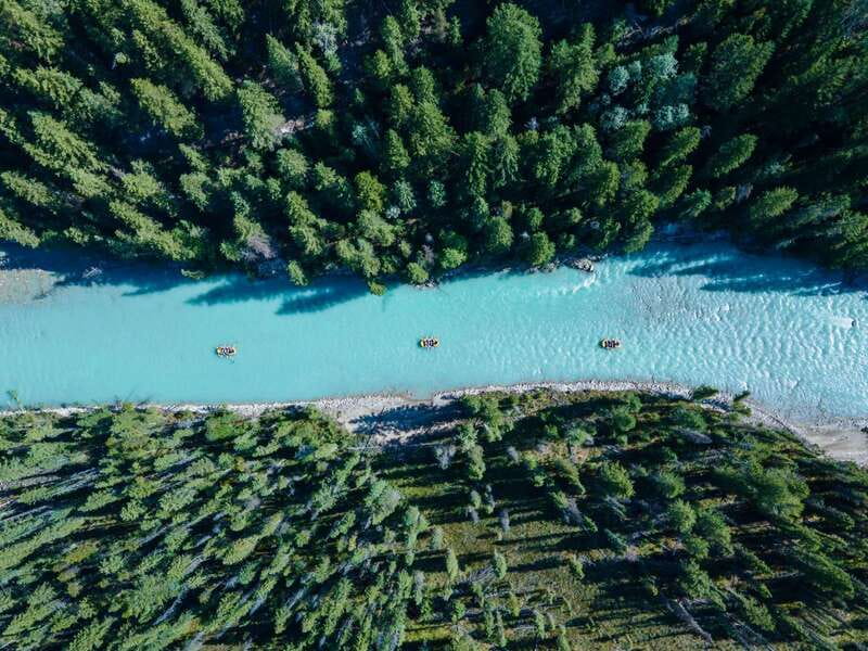 Golden, BC: Kicking Horse River Family Rafting with Lunch - Returning to Golden with a hot shower