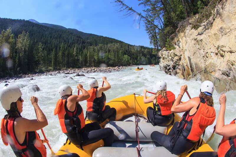 Golden, BC: Kicking Horse River Whitewater Raft Experience - Checking in at Whitewater Lodge