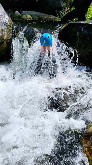 Gole Alcantara: Body Rafting, Scivoli e Tuffi nel Fiume - What the $53 price really covers