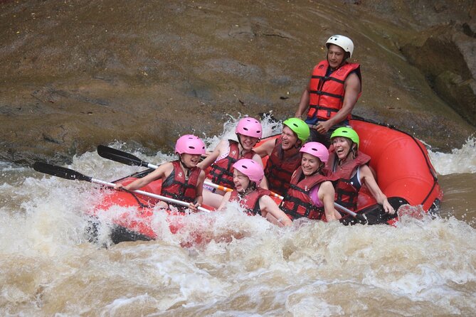 Half Day Elephant care and Whitewater Rafting Adventure - The 5-kilometer Mae Taeng River run