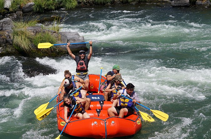 Half-Day Guided Whitewater Rafting - Deschutes River - Private rafting for groups of four or more