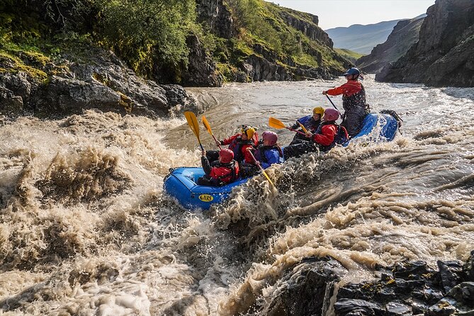 Iceland’s Top Grade 4 Rafting – Drysuit, Canyon & Adrenaline - The East Glacial River is the main event