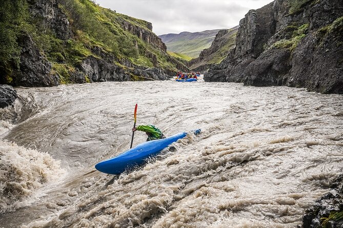 Iceland’s Top Grade 4 Rafting – Drysuit, Canyon & Adrenaline - Fitness, age, and the right kind of confidence