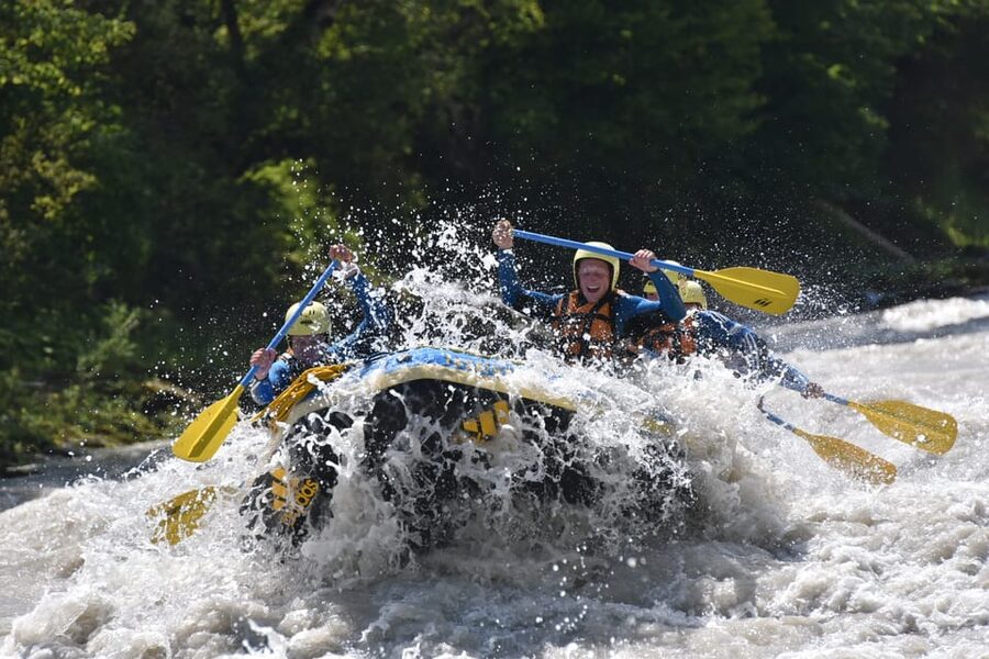 Imster Schlucht: White-Water Rafting in the Tyrolean Alps - Languages, timing, and booking flexibility