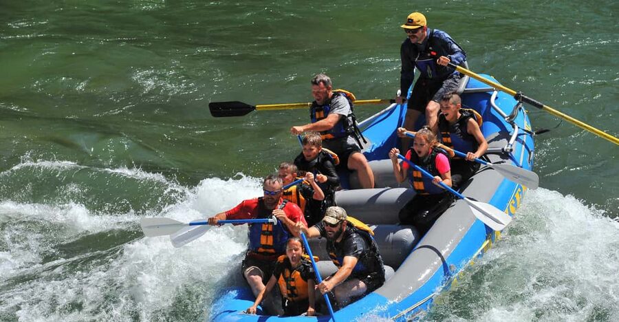 Jackson: 4-Hour Small Boat Snake River Whitewater Rafting - Starting near Jackson Town Square