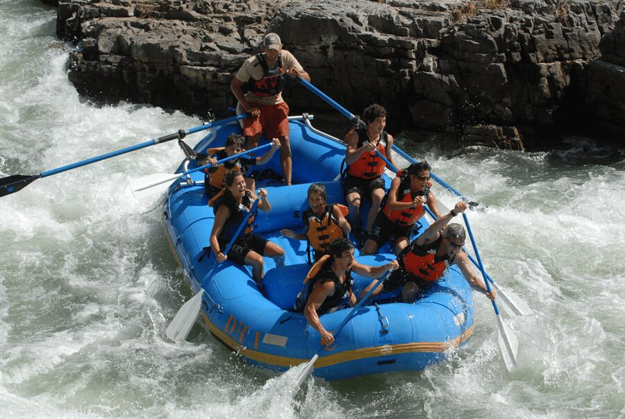 Jackson: 4-Hour Small Boat Snake River Whitewater Rafting - Weather, water flow, and family planning