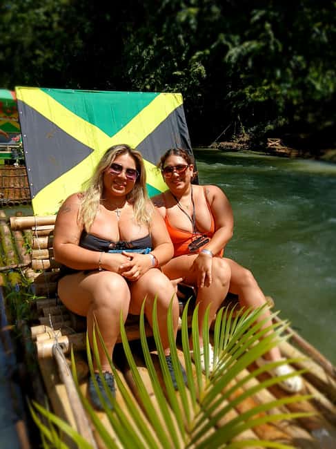 Jamaica Bamboo Rafting Experience with Limestone Massage - Practical details that affect your day