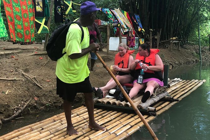 Jamaica Martha Brae Bamboo Rafting with Bus Transportation - What the raft ride feels like
