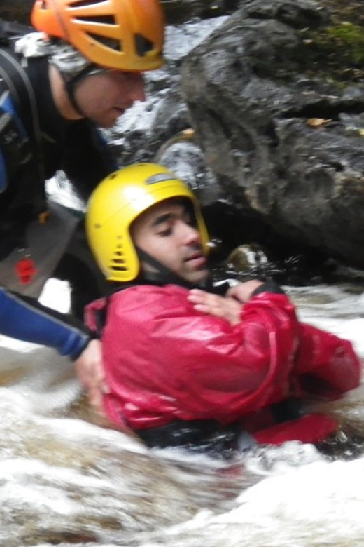 Join Splash White Water Rafting Canyoning Tour - The 30-minute briefing at Aberfeldy