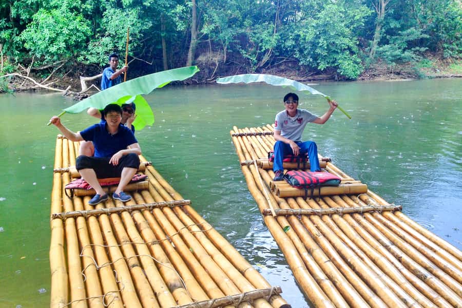 Khao Lak: Khao Sok Bamboo Rafting and Elephant Bathing Trip - Phanthurat Temple and its unexpected monkeys