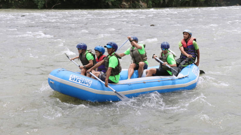 Kota Kinabalu White Water Rafting Grade 1-2 at Kiulu River - Riverside lunch and the value of the package