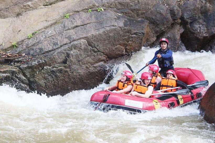Krabi: 5km Rafting and Waterfall Tour - Practical preparation for a wetter, longer day