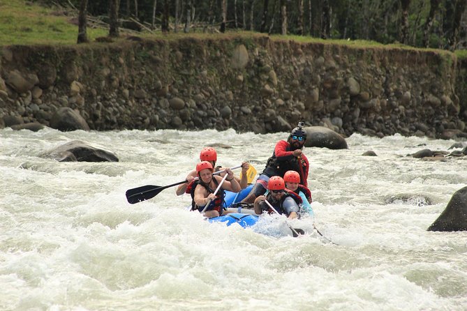 La Fortuna white water rafting + Authentic Costa Rican Lunch - Key points before you book