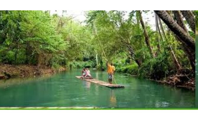 Lethe River Bamboo Rafting with Limestone Massage - Private activity, but communication matters