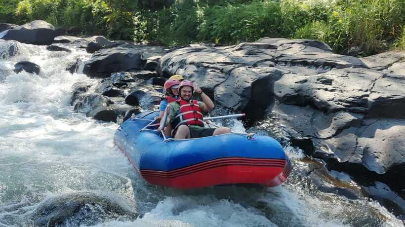 Lombok: Ride the Rapids for Unforgettable Rafting Adventure - Snacks, hot drinks, and lunch after the river