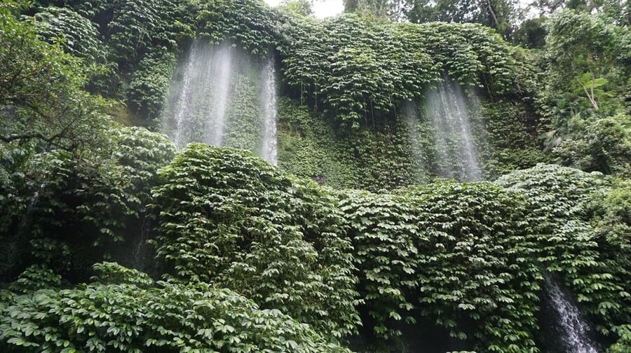 Lombok: Waterfall Benang Kelambu & River Rafting Trip - Who should book this Lombok combination tour?