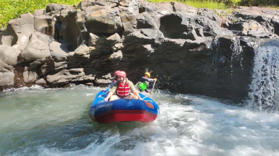 Lombok : white water rafting- best adventure experience - Why the Jangkok River works for a half-day adventure