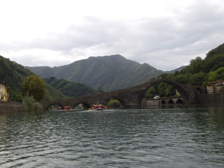 Lucca: Family-Friendly Rafting soft - Borgo a Mozzano and the view of Devil’s Bridge