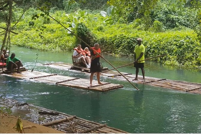 Martha Brae Rafting from Montego Bay - PPP - Two hours on the Martha Brae River