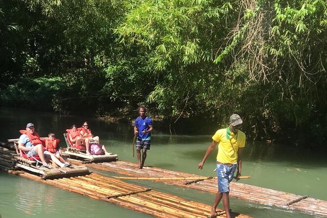 Martha Brae Rafting Ocho Rios, Runaway Bay, Falmouth&Montego Bay - Why the Martha Brae is a good change of pace