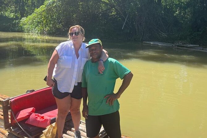 Martha Brae Rafting Ocho Rios, Runaway Bay, Falmouth&Montego Bay - Boarding a 30-foot bamboo raft