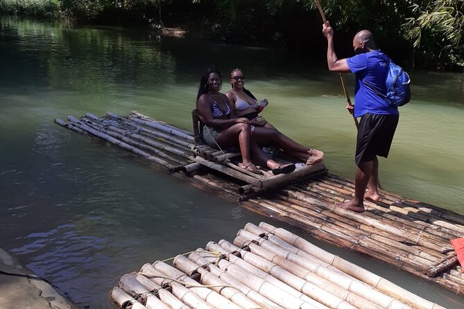 Martha Brae Rafting Ocho Rios, Runaway Bay, Falmouth&Montego Bay - What you see on the 1-hour, 15-minute river ride