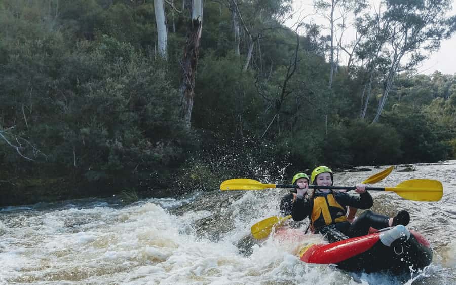 Melbourne: Yarra River Whitewater Kayaking Adventure - Small groups and guide-led instruction