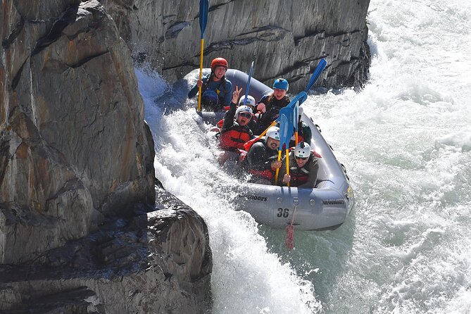 Middle Fork American River Whitewater Rafting Trip (Class 3-4) - Physical demands, age limits, and comfort