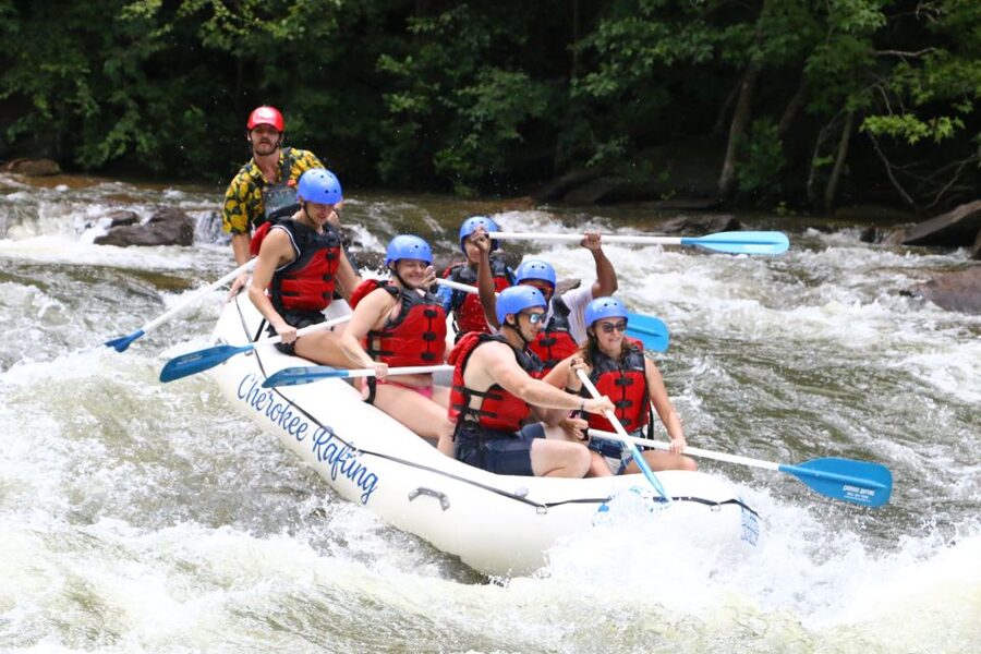 Middle Ocoee River Whitewater Rafting Trip - Most Popular - Grumpys starts the five-mile run