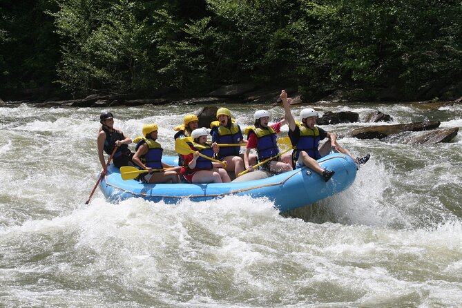 Middle Ocoee Whitewater Rafting - Five miles of whitewater on the Middle Ocoee