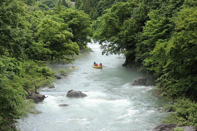 Minakami Half-Day Rafting Adventure - What the guide adds to the trip