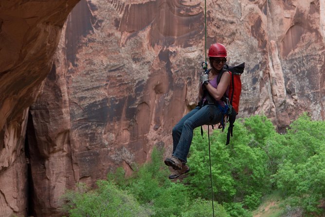 Moab Canyoneering and Packrafting Combo - Why the private format matters