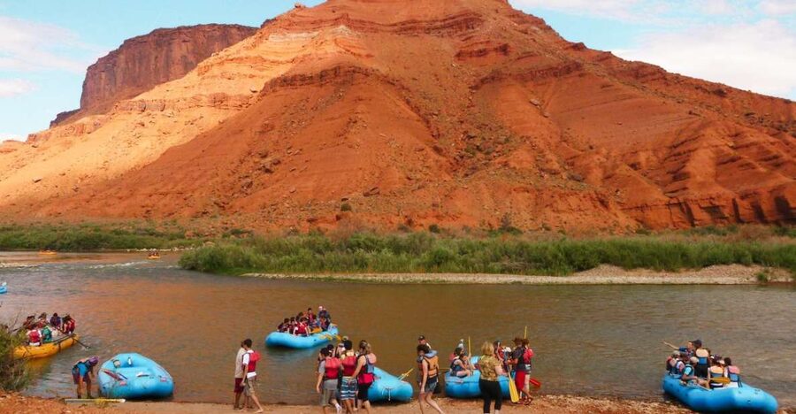 Moab: Full-Day Colorado Rafting Tour - Safety briefing before the first splash