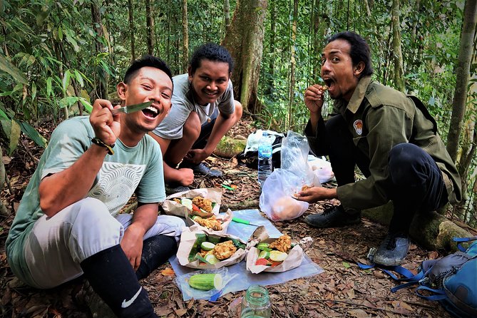 Monkey Business 2 days - 1 night Jungle Trekking (including rafting) - Waking to monkeys, birds, tea, and breakfast