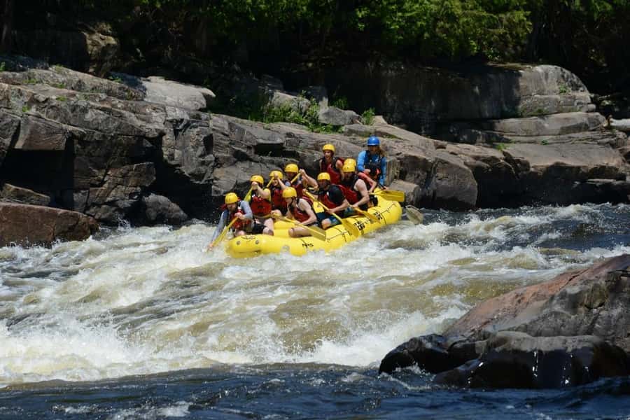 Mont-Tremblant: Half-Day White Water Rafting - Booking details worth checking first