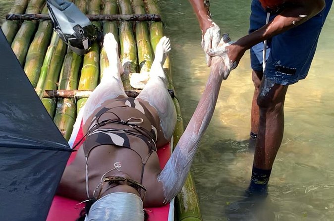 Montego Bay Bamboo Rafting and Hip Strip Private Tour - Shopping, food, and the changing Hip Strip stop