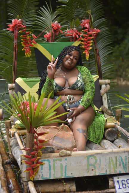 Montego Bay: River Rafting and Limestone Foot Massage - Climbing aboard the hand-built bamboo raft