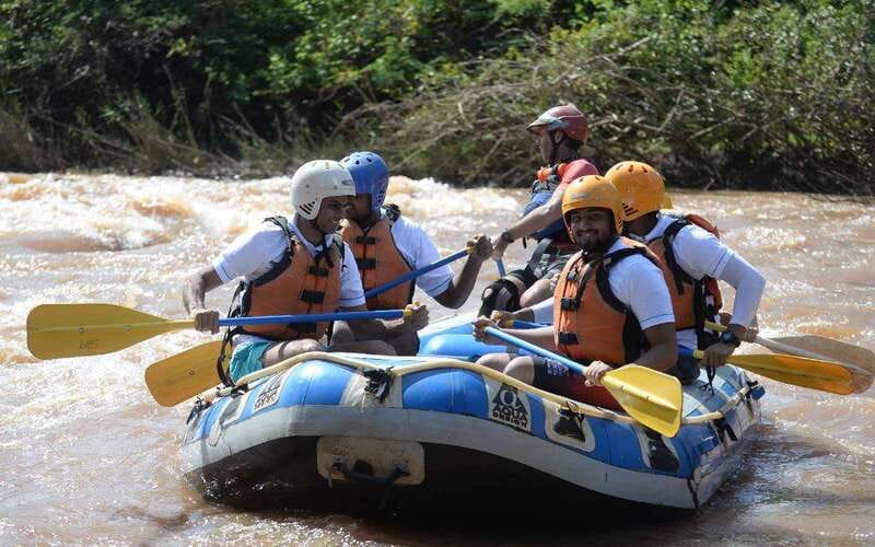 Montreal Rapids: All-Inclusive Rafting Adventures - The 2160 QC-148 river stop