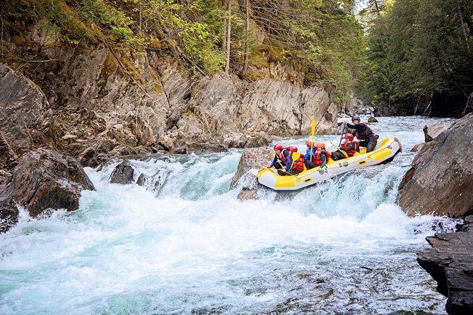 Nahatlatch River Rafting - 24 Amazing Rapids - Why 24 rapids changes the day
