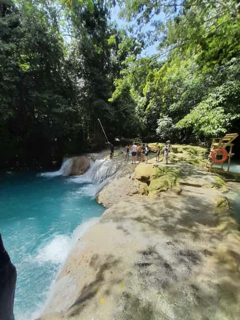 Ocho Rios: Blue Hole and Bamboo River Rafting - The 30-minute ride from your pickup point