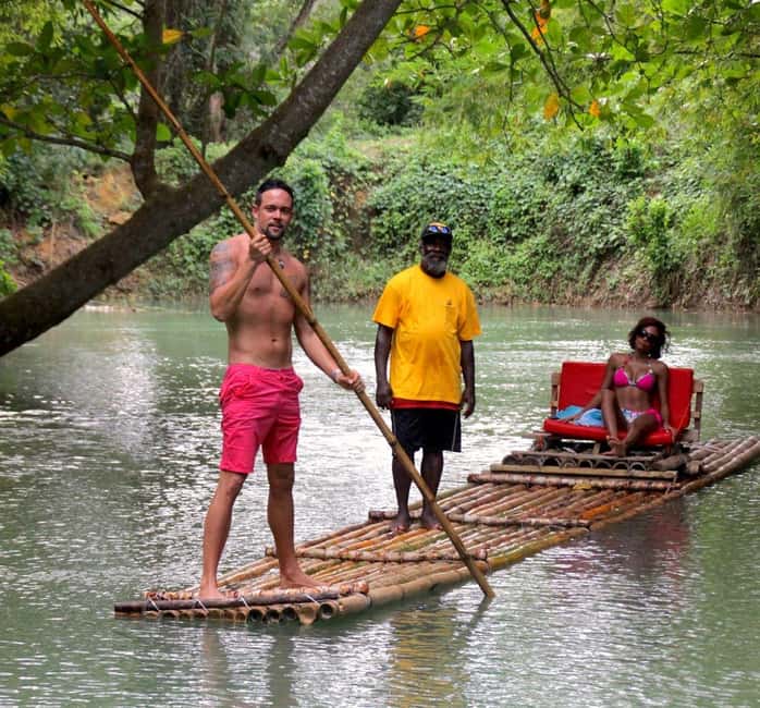 Ocho Rios: Horseback Riding in the Ocean and Bamboo Rafting - Beach time gives you a chance to slow down